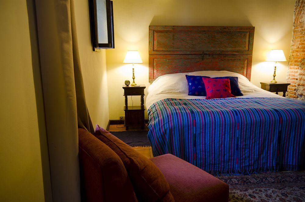 אנטיגואה גואטמלה Hotel Sor Juana מראה חיצוני תמונה