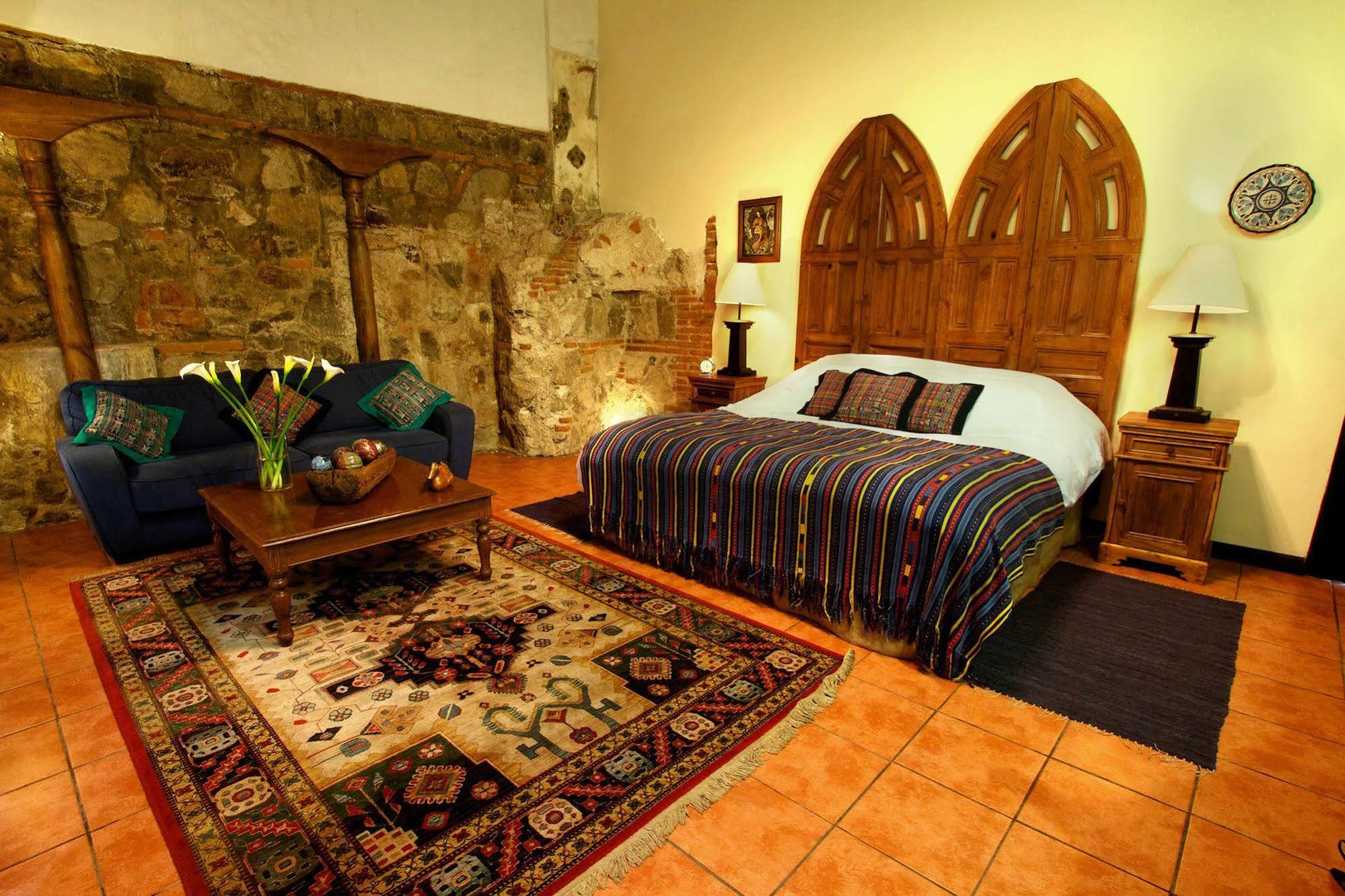 אנטיגואה גואטמלה Hotel Sor Juana מראה חיצוני תמונה